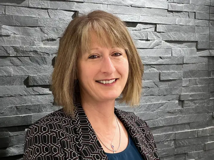 Julie Stuart, parajuriste, Mike Murphy Law Group, Moncton